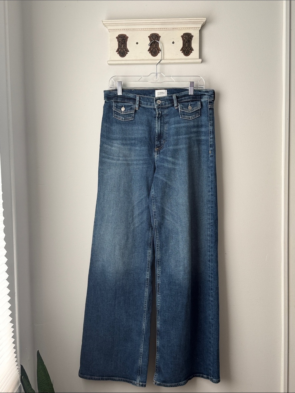 Citizens Of Humanity Issy Wide Leg Jeans in Deep Blue Wash Denim - Picture 2 of 9